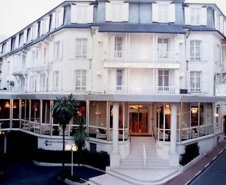 Hotel Jeanne D'Arc Lourdes Bagian luar foto