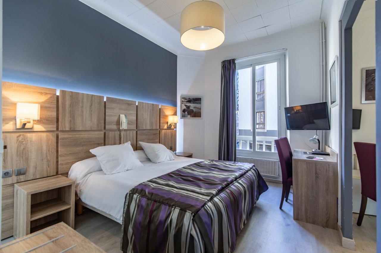 Hotel Jeanne D'Arc Lourdes Bagian luar foto