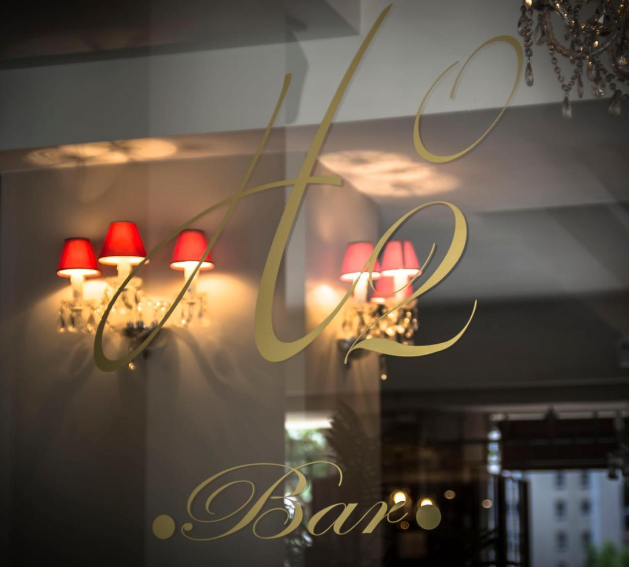 Hotel Jeanne D'Arc Lourdes Bagian luar foto